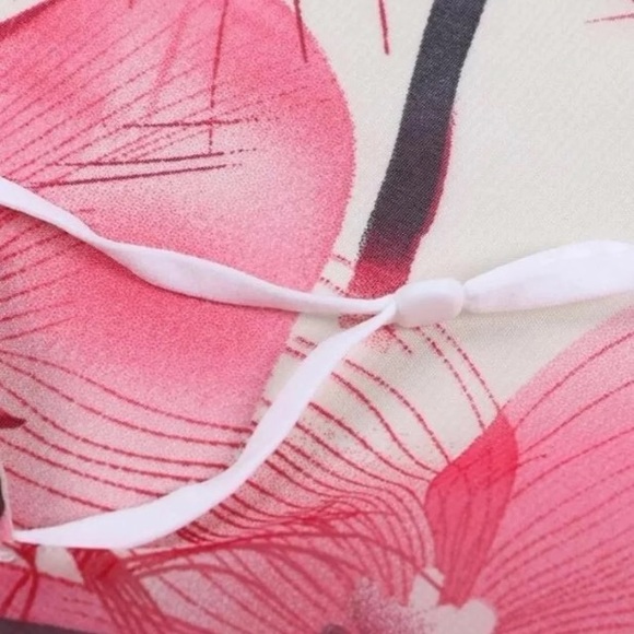 Face mask and scarf - Picture 3 of 6